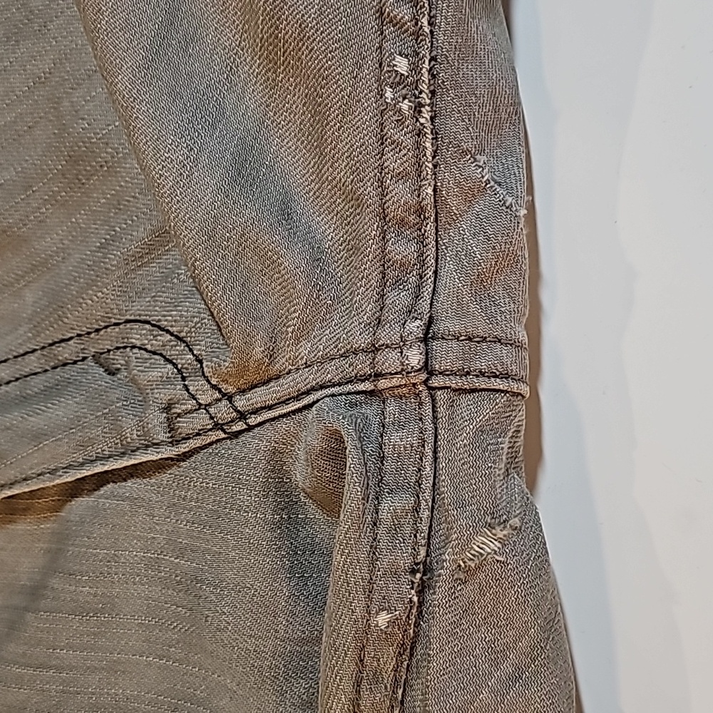 VTG Levi's 511 Skinny Slim Cutoffs Shorts Bermuda Jorts Distressed Hem Gray‎ 28 - Picture 4 of 11